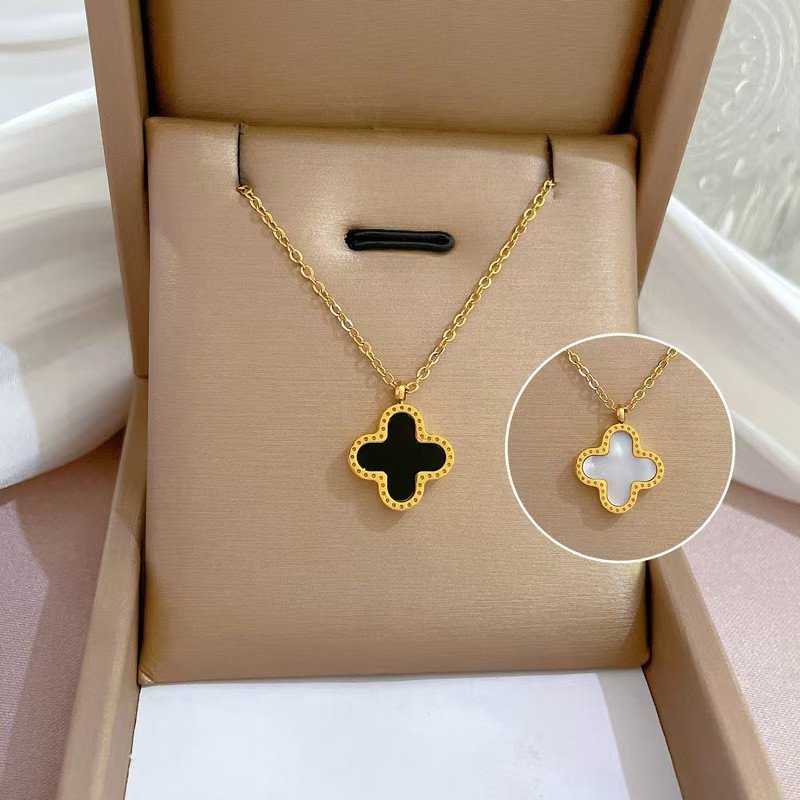 Fashion double-sided two-color gold-plated four-leaf clover Designer jewelry stainless steel jewelry collarbone chain